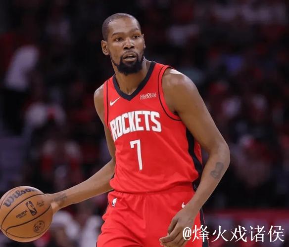 火箭115-113快船 球员评价：阿门满分，6人及格，2人低迷